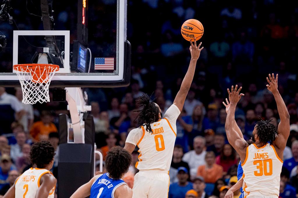 Vols stun Duke; Sweet 16 is next