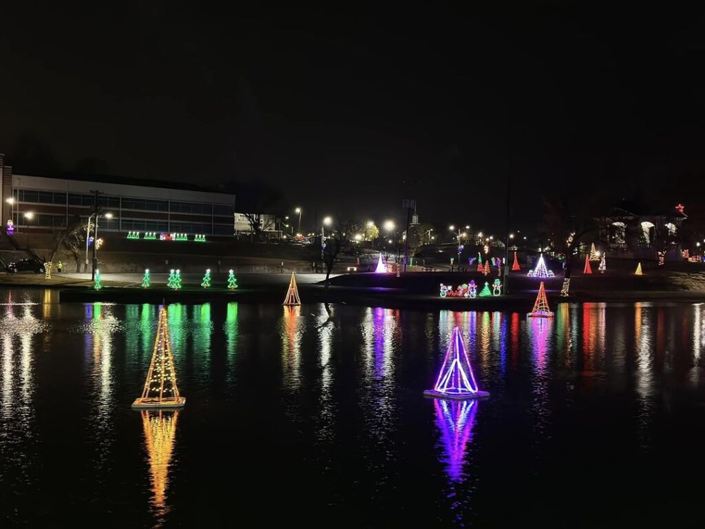 Chilhowee lights Knox TN Today