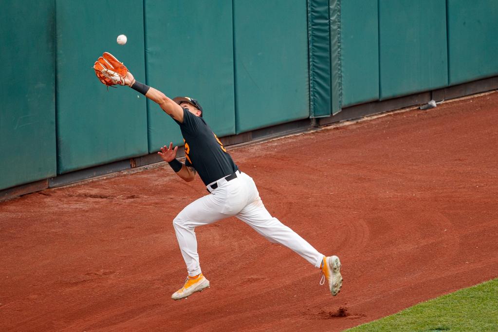 Vols 6-1 victory over Carolina almost normal