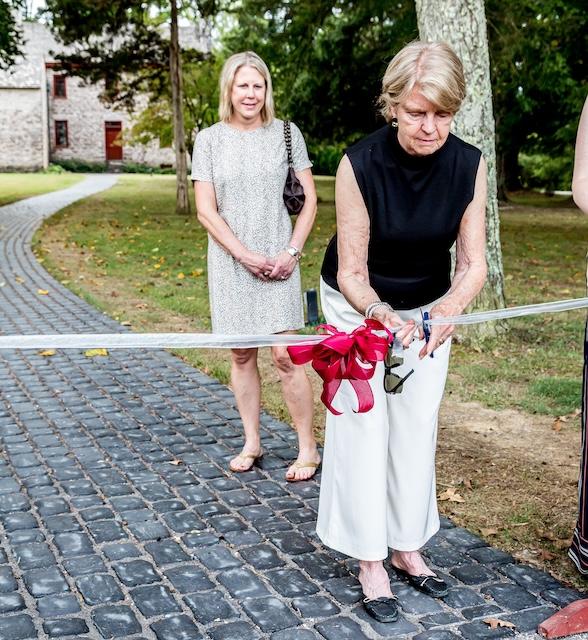 Virginia Nicely honored at Ramsey House