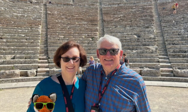 Knox the Fox travels Europe with the Lenns: Greece first