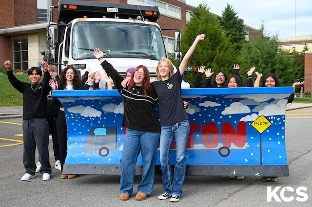 Fulton students paint snowplow