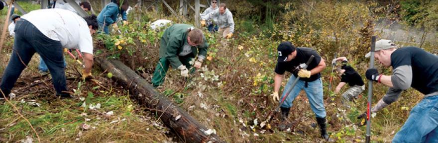 Outdoor options to give back, find friends