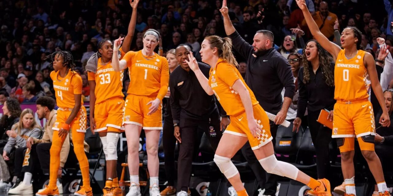 Lady Vols enter polls; Cierra Burdick has hip surgery