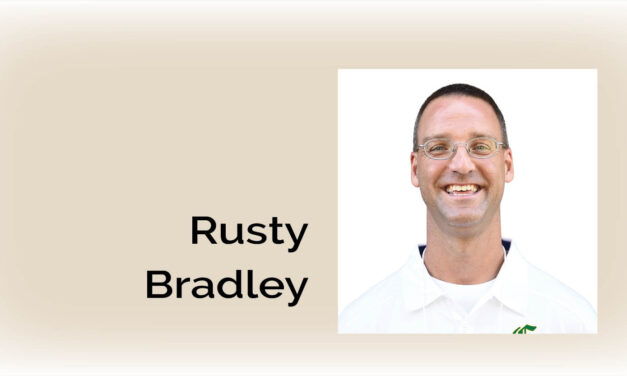 Knoxville Catholic names Rusty Bradley offensive coordinator