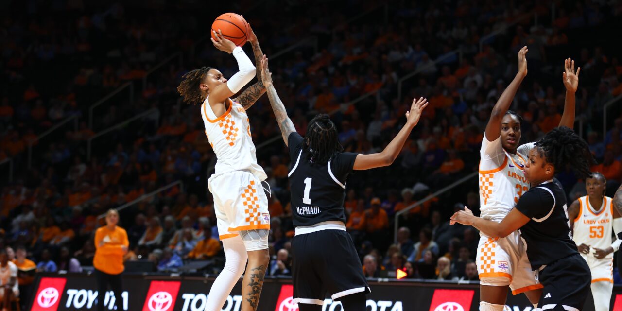 Lady Vols back Pat in best way with win